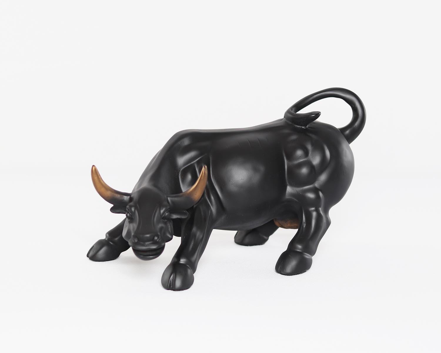 ESCULTURA TOURO DE ALL STREET PRETO 40X22X23CM