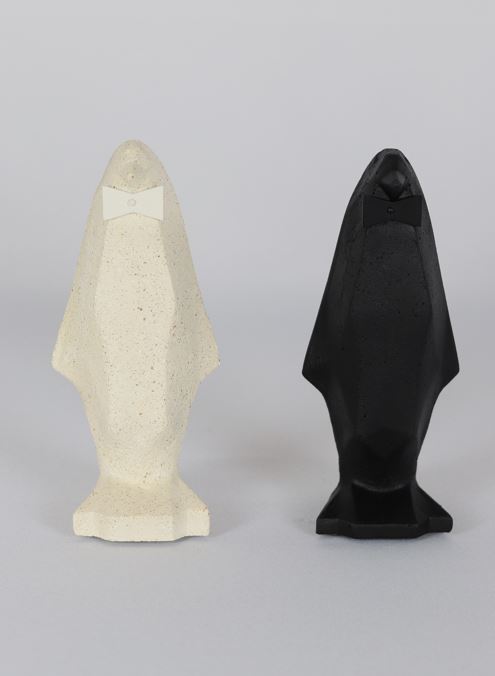 ESCULTURA PINGUIM EM CONCRETO EDIÇÃO ESPECIAL