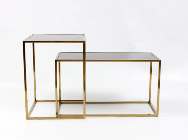 Mesa lateral Mary